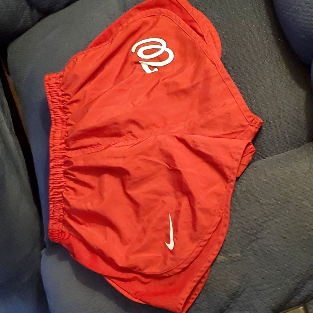Nike Washington Nationals red dri-fit athletic shorts size S
